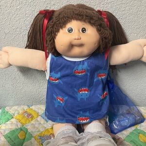 Vintage Cabbage Patch Kid Girl Brown Hair Brown Eyes Head Mold #5 1988